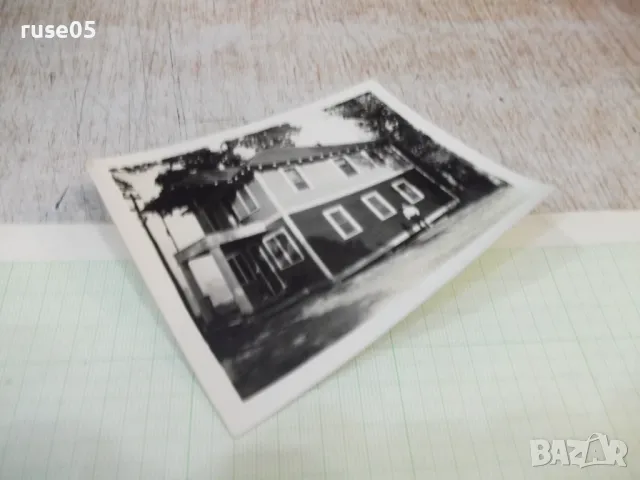 Снимка стара на на български мъж пред къща в Америка, снимка 3 - Колекции - 48071616