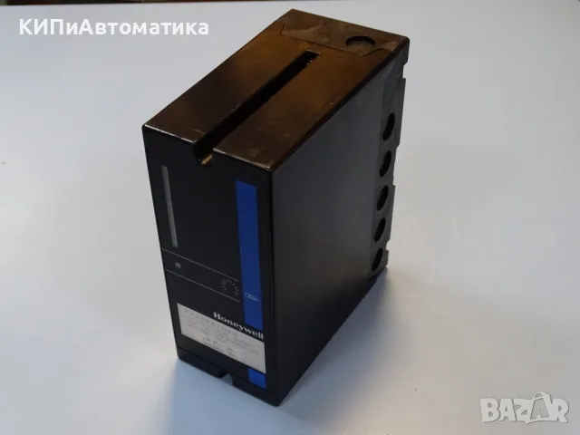 реле за контрол на пламък Honeywell R4348A1026 Flame switch