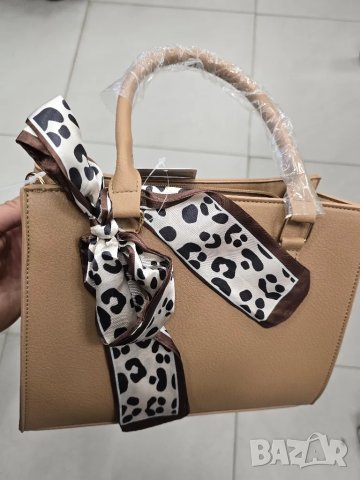 дамски чанти , снимка 2 - Чанти - 49547493