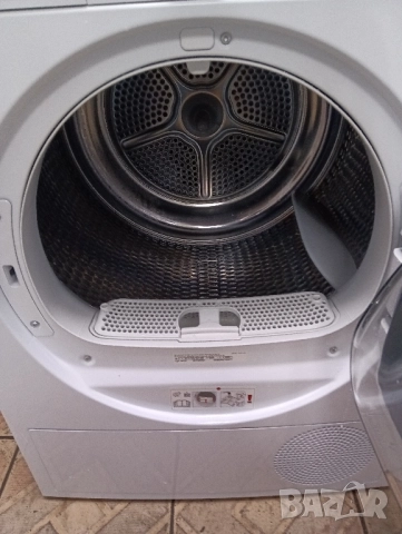 Като нова сушилня с термопомпа Сименс Siemens IQ 700 A+++ 8кг 2 години гаранция!, снимка 5 - Сушилни - 52004755