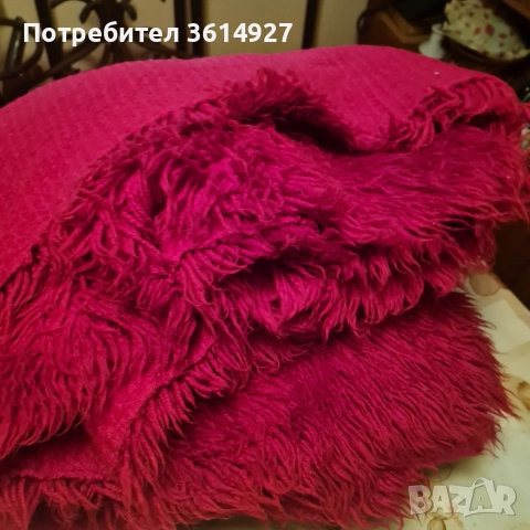 Реснач ( Китеник ) за спалня Бял и Червен , снимка 3 - Спално бельо - 52627266