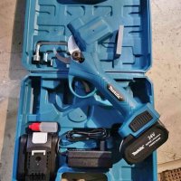 Лозарска ножица Makita  24V, снимка 1 - Градински инструменти - 41677339