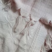 Ръчно плетена покривка цвят карамел, снимка 1 - Покривки за маси - 42250039