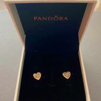 Обеци Пандора 925 сърца Pandora Signature Heart Earrings , снимка 3 - Обеци - 42088941