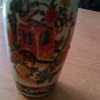 Красива китайска вазичка изрисувана с традиционна китайска живопис, снимка 3 - Антикварни и старинни предмети - 35870214