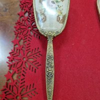 Прекрасен антикварен английски комплект огледало четка бронз месинг , снимка 5 - Антикварни и старинни предмети - 41489822