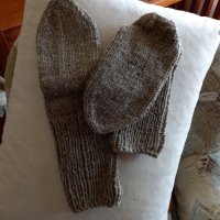 Ръчно плетени мъжки чорапи от вълна размер 42, снимка 1 - Мъжки чорапи - 41762735
