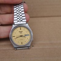 Оригинален Японски  часовник ''Seiko 5" автоматичен, снимка 1 - Мъжки - 44338161