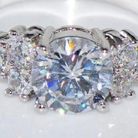 Посребрен пръстен с австрийски кристали, снимка 2 - Пръстени - 41561144