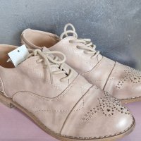 Дамски обувки , снимка 2 - Дамски ежедневни обувки - 41206294