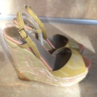 Луксозни, бутикови, оригинални дамски обувки  VERSACE  №36, снимка 4 - Дамски елегантни обувки - 26288550