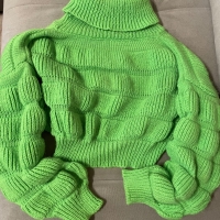 Свеж зелен пуловер one size размер , снимка 4 - Блузи с дълъг ръкав и пуловери - 36046439