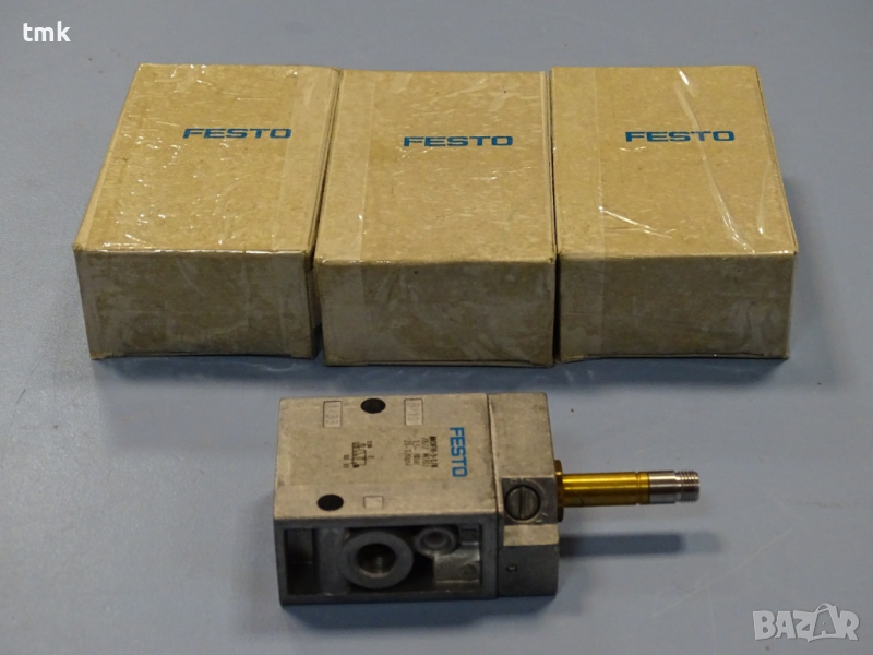 Пневматичен разпределител FESTO MOFH-3-1/8, FESTO MEH 3/2-1/8-P-B, снимка 1