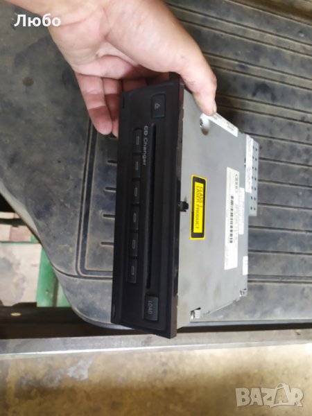 Чейнджър ЦД 4Е0 035 111 А за Ауди А6 Ц6 4ф Audi A6 C6 4F, снимка 1