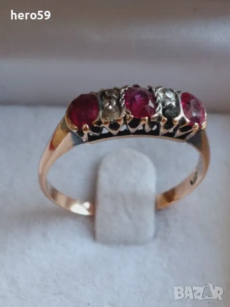Стар златен 14к дамски пръстен с натурални рубини и диаманти, снимка 1