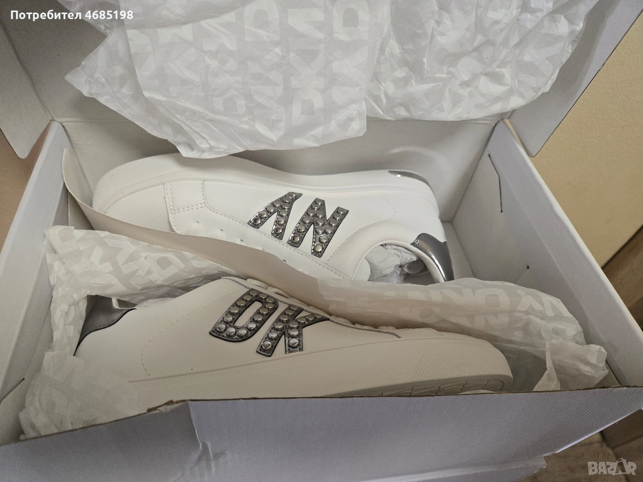 Чисто нови оригинални кецове DKNY, снимка 1