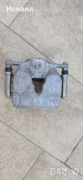 Преден десен спирачен апарат за Мерцедес С класа /W205/, снимка 1