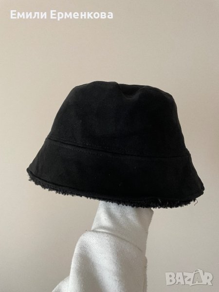 Дамска зимна шапка, снимка 1