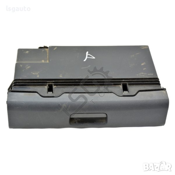 Дясна жабка под предна седалка Volkswagen Touran I 2003-2010 ID:106107, снимка 1