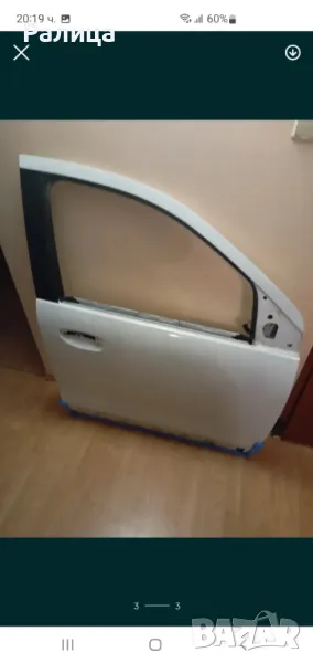 Предна дясна врата за дачия лоджи , снимка 1