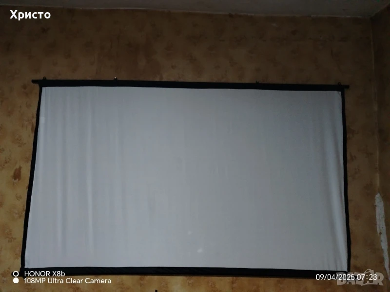 продавам екран 84", снимка 1