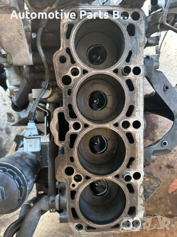 Долнище за Audi A4 A6 2.0TDI BLB*