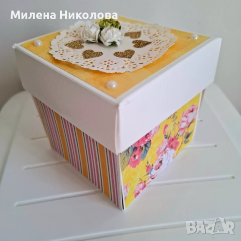 Експлодираща кутия "Жълти рози"