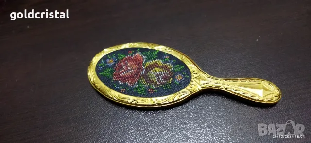 старо джобно огледалце 