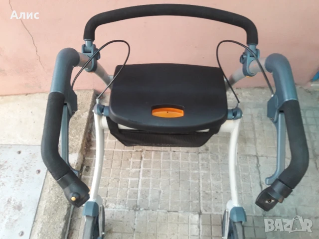 алуминиев ролатор, снимка 3 - Ролатори - 51232985