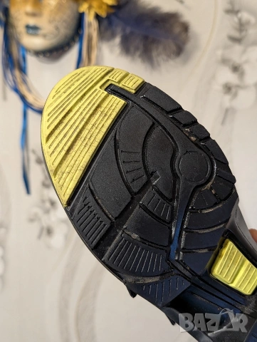 Uvex 1 S1 ESD номер 38 работни предпазни обувки с бомбе, снимка 6 - Други - 50635340