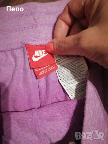 Гащи Nike , снимка 2 - Къси панталони и бермуди - 41424274
