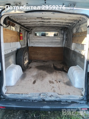 Рено Трафик 1.9 тди 2007 г., снимка 4 - Бусове и автобуси - 53621799