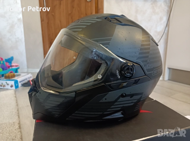 Мото каска Caberg Stunt.