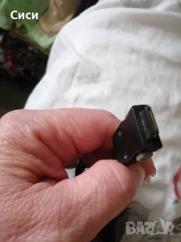 Зарядно , снимка 2 - Друга електроника - 41784643