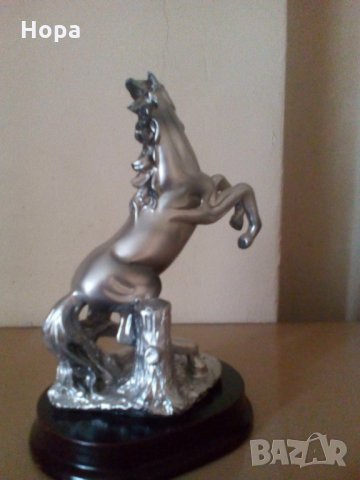 Полистонова пластика, Кон’’, снимка 4 - Статуетки - 33838957