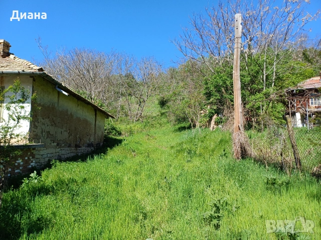 Селска къща за ремонт, снимка 2 - Къщи - 53288183