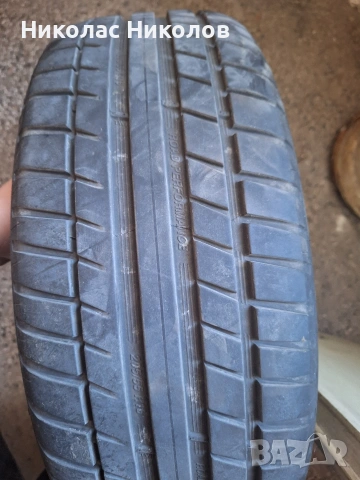 Продавам гуми с джанти на две лета няма на пукано по тях здрави гуми са, снимка 2 - Гуми и джанти - 53537690