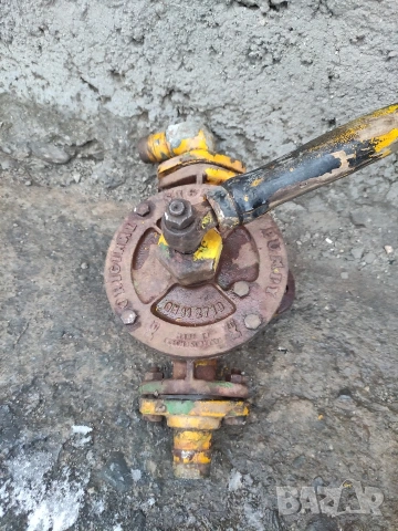 Ръчна чугунена помпа SIGMA K2 (Чехословакия), снимка 2 - Антикварни и старинни предмети - 53574829