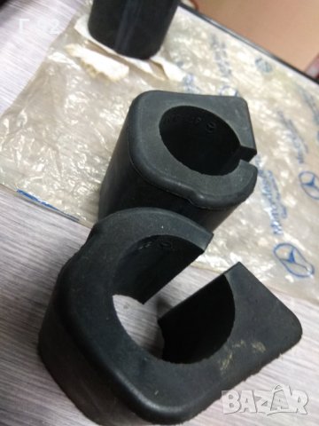 A6733230685**NEU**LKW**MERCEDES-BENZ**Тампони, стабилизираща щанга**