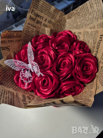 Букет от сатенени рози с пеперуди , снимка 4 - Декорация за дома - 51102189