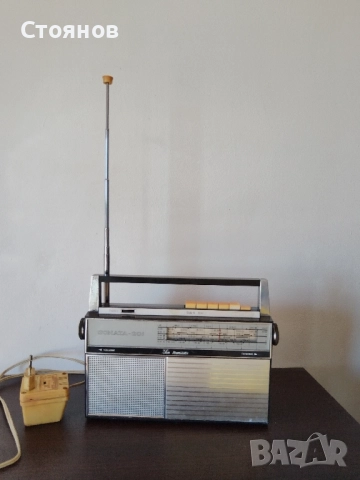 Радио транзистори GRUNDIG, ITT, UNIVERSUM, PHILIPS, LOEWE, SONATA, DOROTA, WIGO RW2 , снимка 13 - Радиокасетофони, транзистори - 38807962