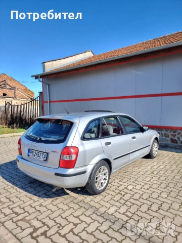 Mazda 323, снимка 4 - Автомобили и джипове - 53630005