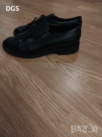 Дамски обувки , снимка 4 - Дамски ежедневни обувки - 48724331