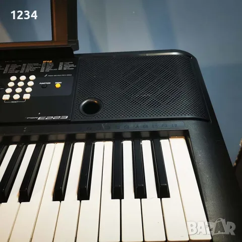 Синтезатор клавир пиано YAMAHA PSR E-223 с 5 октави, снимка 7 - Синтезатори - 55949284