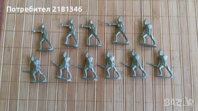 Оловни войници , снимка 1 - Колекции - 36430272