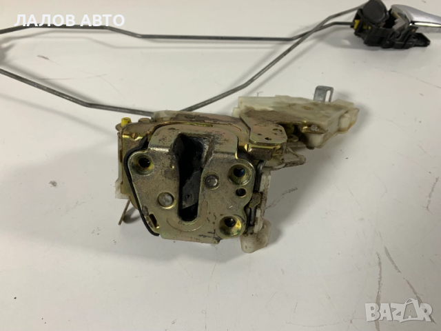 Предна лява брава вътрешна дръжка Хонда Цр-В 1 Predna lqva brava vutreshna drujka Honda Cr-V I , снимка 2 - Части - 51612659