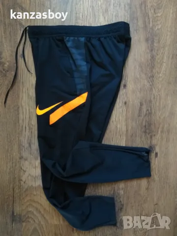 nike - страхотно мъжко долнище S , снимка 7 - Спортни дрехи, екипи - 48002937