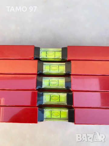 Нови алуминиеви нивелири Wurth 180см, снимка 3 - Измервателни инструменти - 36401265