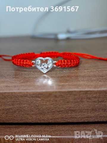 Ръчно плетени гривнички , снимка 2 - Гривни - 42538692