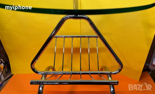 Винтидж масичка за кафе със стъклен плот и поставка за списания, снимка 5 - Маси - 52740230